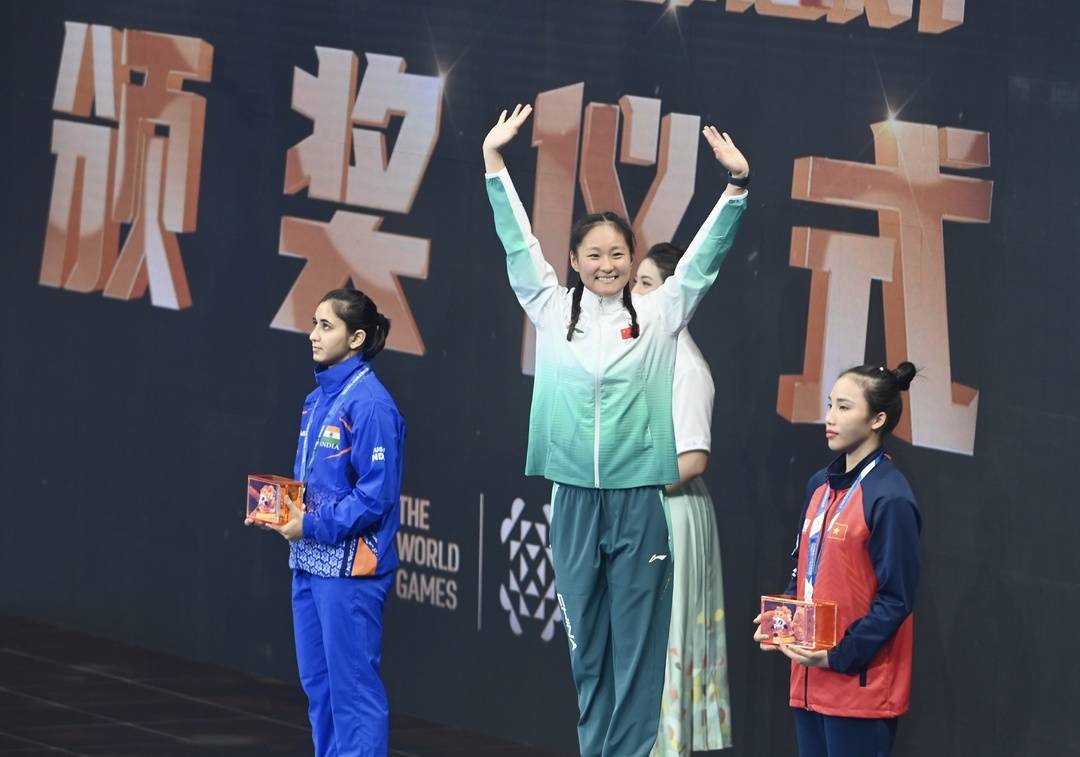中国选手朱, yid