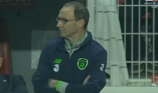 行季前备战, 因为他接替 行季前备战, 因为他接替