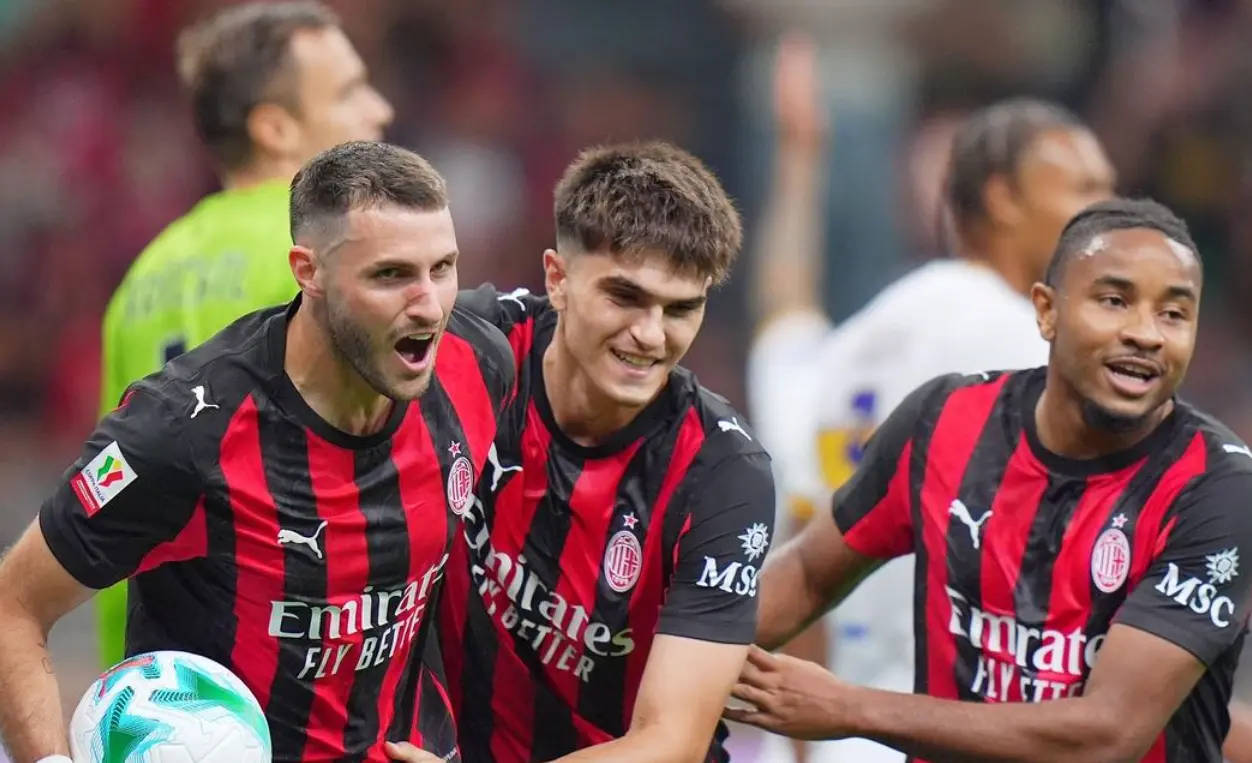 出左侧立柱, 门击中门框