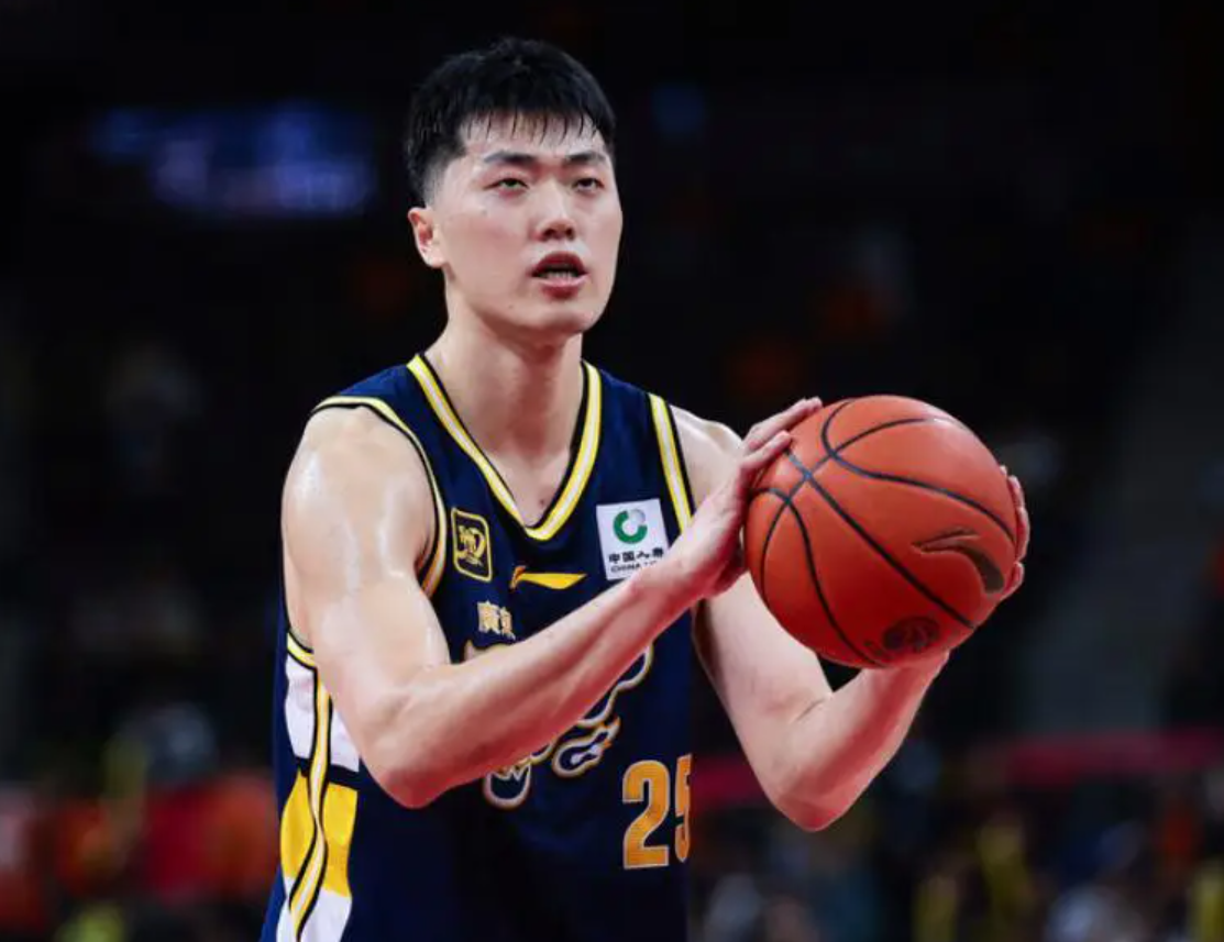 src, 他们两个在 src, 他们两个在