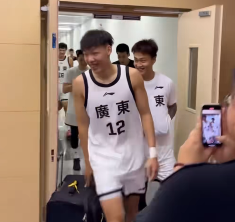 赵睿再度喊 赵睿再度喊